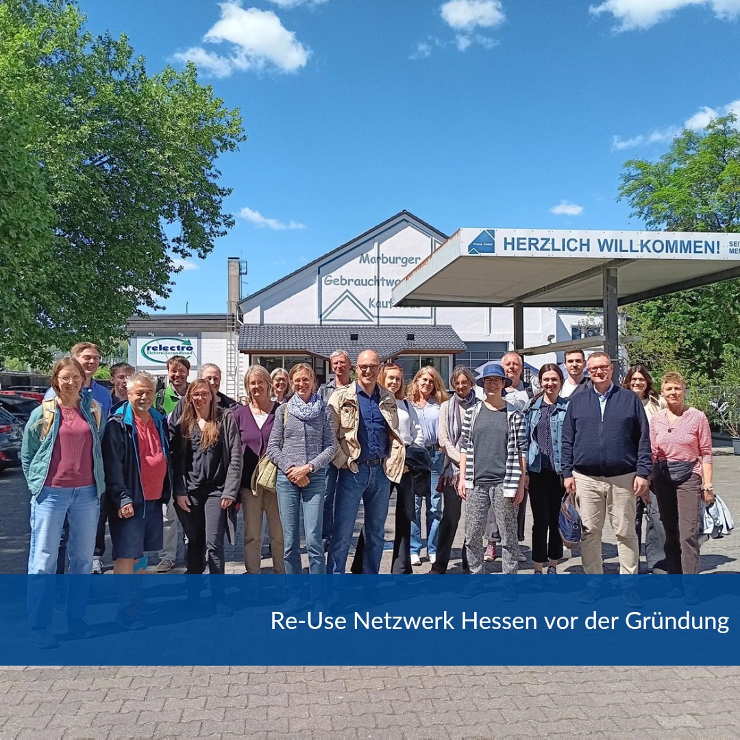 💪 Gemeinsam für eine nachhaltige Kreislaufwirtschaft!
🎉 Nach 5 Jahren Vorbereitung, 11 Netzwerktreffen in 8 Städten sowie 5 Online-Treffen mit der Beteiligung von insgesamt 30 Institutionen, öffentlich-rechtlicher Entsorgung aus 20 Landkreisen/kreisfreien Städten und 20 sozialen Trägern mit Secondhand Kaufhäusern aus 14 Landkreisen/kreisfreien Städten steht die Gründung des Re-Use Netzwerks Hessen kurz bevor.
Die BauHaus Werkstätten Wiesbaden werden mit ihrem Secondhand-Kaufhaus "fast wie neu" ein Gründungsmitglied sein!
#wiesbaden #nachhaltigkeit #reuse #reusehessen #kreislaufwirtschaft #secondhand #verein #gründung #bauhauswerkstaetten