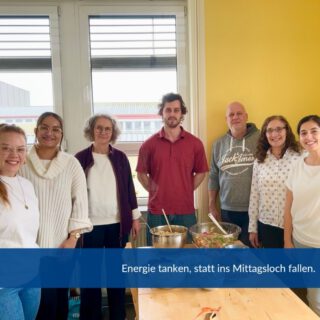 Im Rahmen der Gesundheitswoche drehte sich beim Workshop „Snack Smart @ Work“ alles um clevere Ernährung im Joballtag – mit viel Spaß, frischen Ideen und leckeren & smarten Snacks! #wiesbaden #bauhauswerkstaetten #work #gesund #gesundeernährung #fit